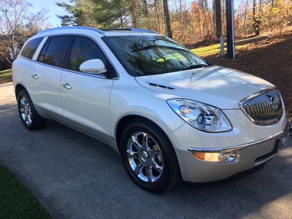 2009 Buick Enclave CXL - cars & trucks - by owner - vehicle... for sale in Plumtree, NC – photo 5
