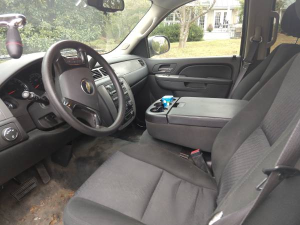 2011 Chevy Tahoe SUV 4WD for sale in North Garden, VA – photo 6