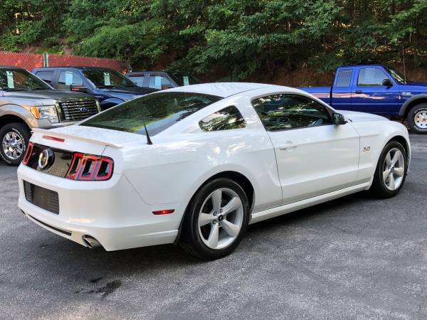 2014 White Ford Mustang GT, 5.0L, 6 Speed, with 3,900 miles for sale in Dover, PA – photo 4