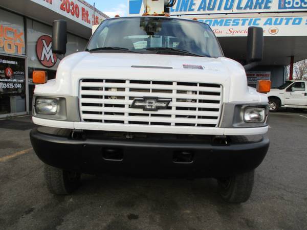 2008 Chevrolet CC4500 SERVICE BODY TRUCK GAS 8 1L ENGINE 4X4 for sale in south amboy, OH – photo 2