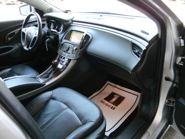 2012 Buick LaCrosse 3.6L V6 LUXURY SEDAN WITH PREMIUM PACKAGE 1 for sale in Plaistow, NH – photo 23