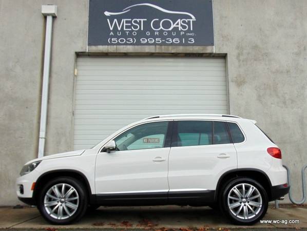 2012 Volkswagen Tiguan SE Clean CarFax, Navi, Heated Seats, Pano Roof for sale in Portland, OR – photo 2