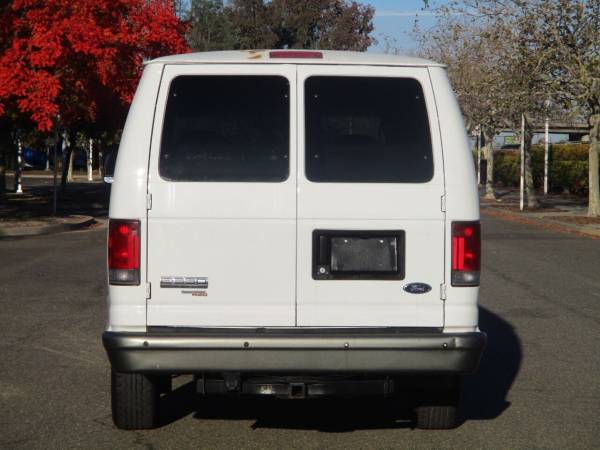 2006 Ford E-Series E350 E 350 ** 15 Passenger Van** One Owner ** -... for sale in Sacramento , CA – photo 24