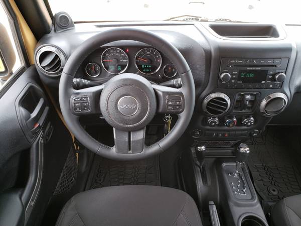 2014 JEEP WRANGLER UNLIMITED: Sport 4wd Hardtop 103k miles for sale in Tyler, TX – photo 19
