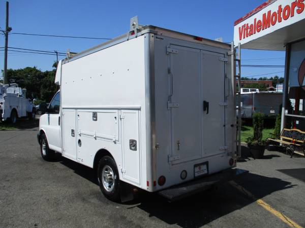 2012 Chevrolet Express G3500 10 FOOT UTILITY BOX TRUCK for sale in south amboy, NJ – photo 3