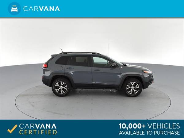 2014 Jeep Cherokee TrailHawk Sport Utility 4D suv Gray - FINANCE for sale in Arlington, District Of Columbia – photo 10