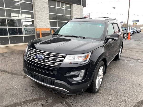 2017 Ford Explorer XLT $799 DOWN DELIVER'S ! - cars & trucks - by... for sale in ST Cloud, MN – photo 3
