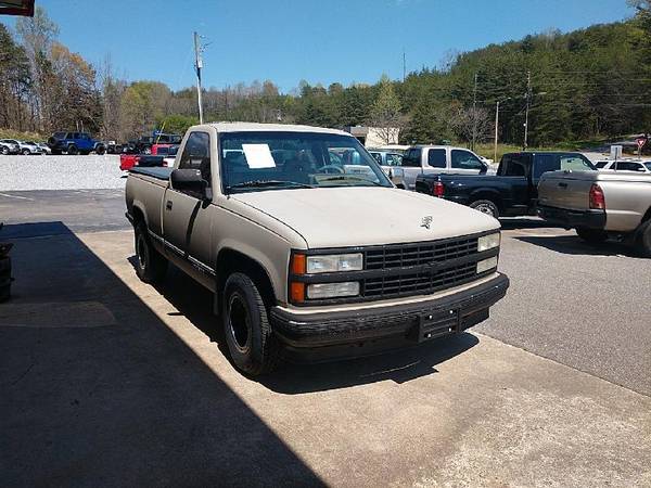 1992 Chevrolet C/K 1500 Reg Cab W/T 8-ft bed 2WD for sale in Cleveland, GA – photo 2