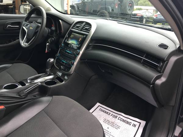 2015 Chevy Malibu 1LT 2.5L Black Only 33K Miles! Guaranteed Credit! for sale in Bridgeport, NY – photo 11