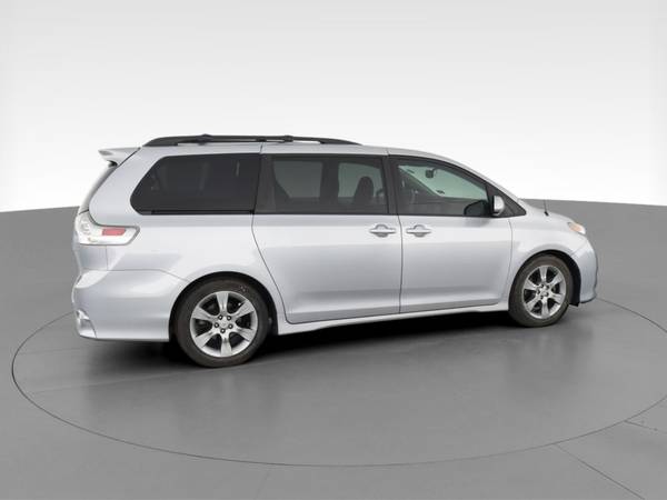 2012 Toyota Sienna SE Minivan 4D van Silver - FINANCE ONLINE - cars... for sale in South El Monte, CA – photo 12