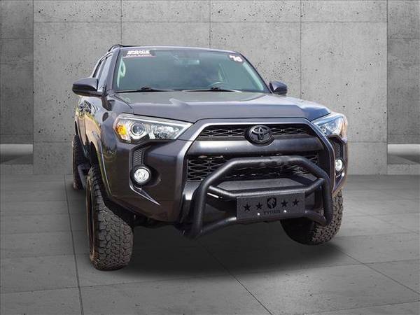 2016 Toyota 4Runner SR5 4x4 4WD Four Wheel Drive SKU: G5276789 - cars for sale in Englewood, CO – photo 10