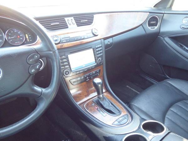 2006 MERCEDES-BENZ CLS-CLASS 4DR SDN 5.0L with Single red rear fog... for sale in Phoenix, AZ – photo 22
