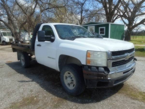 2007 Chevy 2500 - - by dealer - vehicle automotive sale for sale in Weatherford, TX – photo 2
