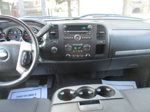 2011 Chevrolet Silverado, LT, 5.3L, Beautiful Pickup! for sale in Fargo, ND – photo 16