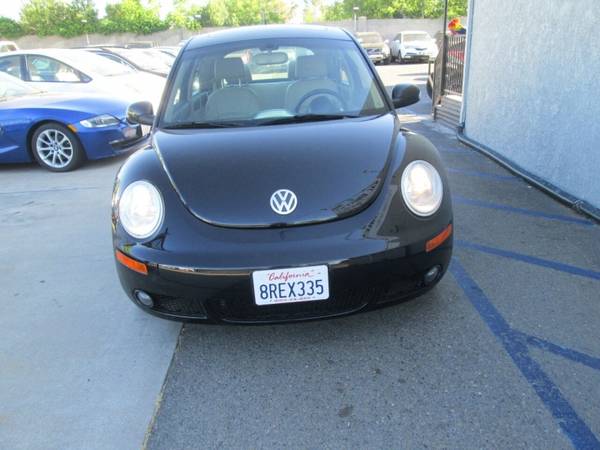 2007 Volkswagen New Beetle 2 5 2dr Coupe (2 5L I5 6A) - cars & for sale in Sacramento , CA – photo 2