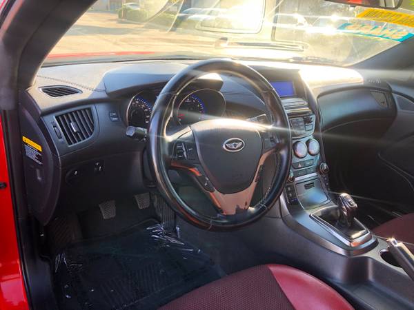 2013 Hyundai Genesis Coupe 2dr V6 3.8L Man R-Spec for sale in Corona, CA – photo 10
