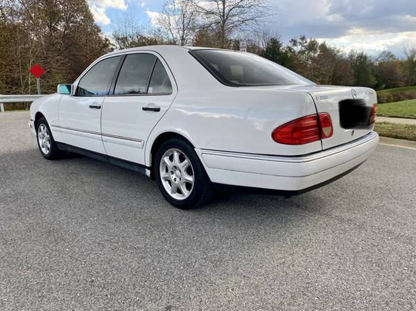 1999 Mercedes E300TD Diesel - cars & trucks - by owner - vehicle... for sale in Waldorf, MD – photo 8