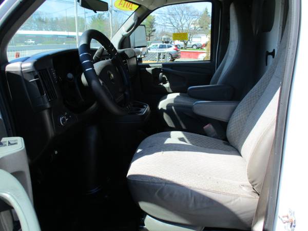 2014 Chevrolet Express Commercial Cutaway 3500 ENCLOSED UTILITY for sale in south amboy, ME – photo 12