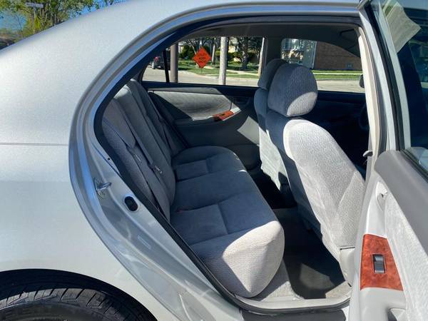 2004 Toyota Corolla LE - - by dealer - vehicle for sale in Skokie, IL – photo 7