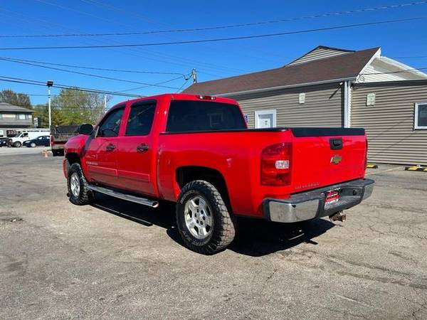 2007 Chevrolet Silverado 1500 Crew Cab - - by dealer for sale in Palatine, WI – photo 4