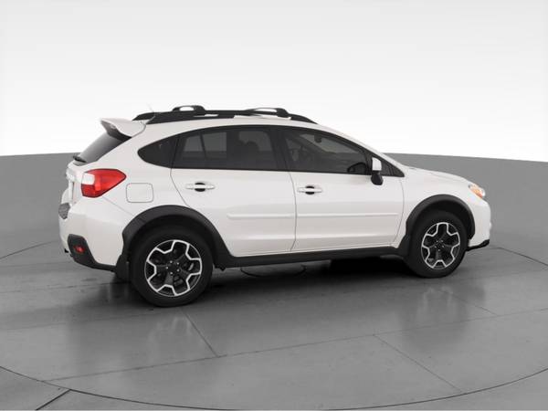 2013 Subaru XV Crosstrek Premium Sport Utility 4D hatchback White for sale in Atlanta, GA – photo 12