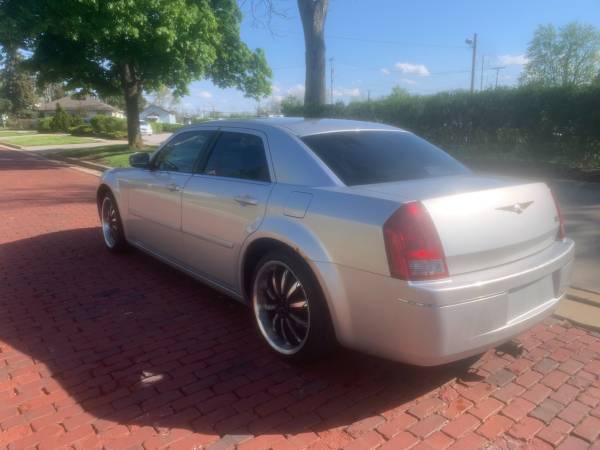 Chrysler 300 - Excellent Running Condition - Loaded for sale in Bedford, OH – photo 6