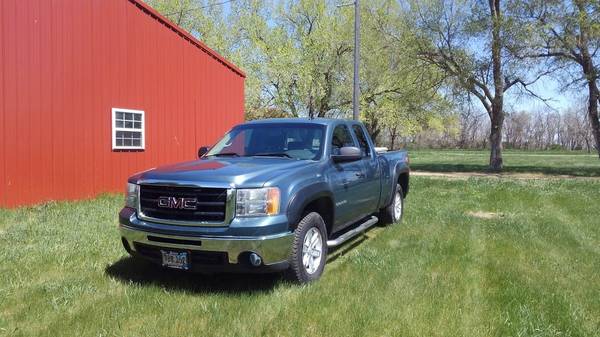 GMC Sierra SLE Pickup 4D 6 1/2 for sale in Tyndall, SD – photo 2
