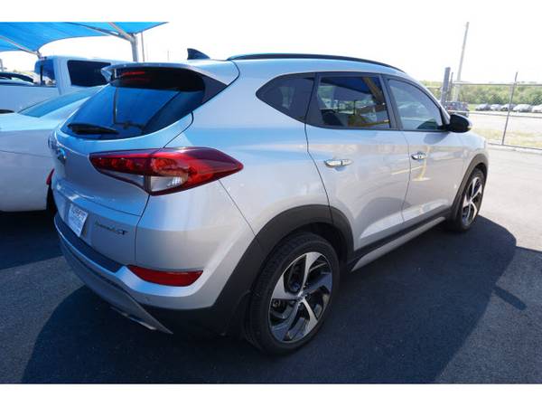 2018 Hyundai Tucson Limited - - by dealer - vehicle for sale in Decatur, TX – photo 5