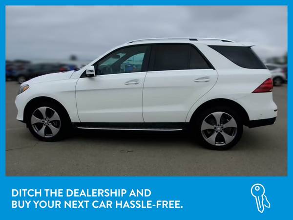 2016 Mercedes-Benz GLE GLE 350 4MATIC Sport Utility 4D suv White for sale in Las Vegas, NV – photo 4