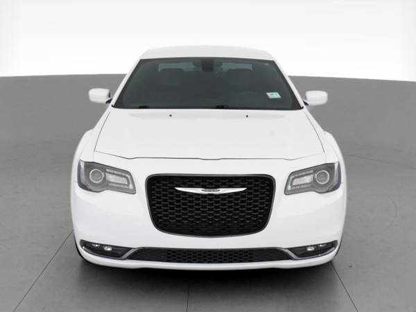 2015 Chrysler 300 300S Sedan 4D sedan White - FINANCE ONLINE - cars... for sale in Columbus, GA – photo 17