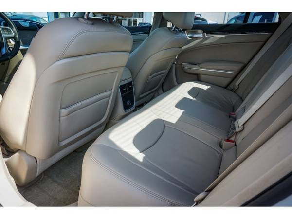 2014 *Chrysler* *300* *Base Trim* Bright White Clear for sale in Foley, AL – photo 6