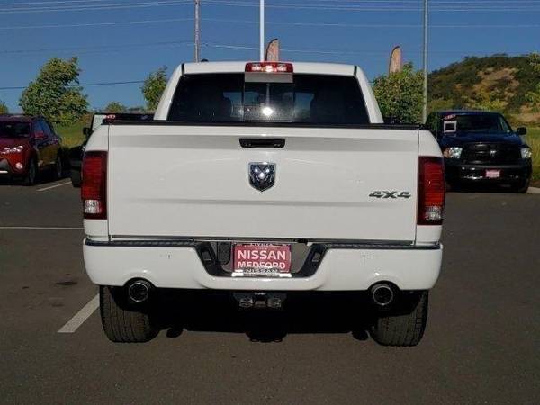 2015 Ram 1500 4WD Crew Cab 149 Sport for sale in Medford, OR – photo 8