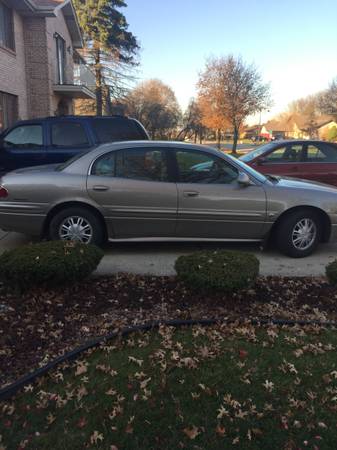 **** 2002 Buick LaSaber Limited one owner like new - cars & trucks -... for sale in Homer Glen, IL – photo 3
