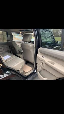2007 Jeep Commander - cars & trucks - by owner - vehicle automotive... for sale in Richmond, IN – photo 8