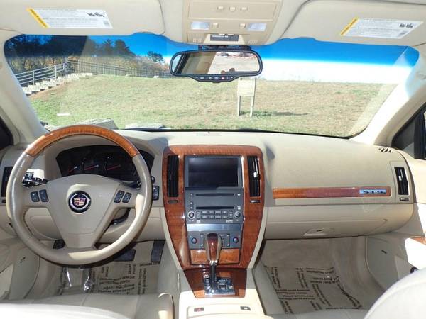 2006 Cadillac STS Sdn V8 CONTACTLESS PRE APPROVAL! for sale in Storrs, CT – photo 19