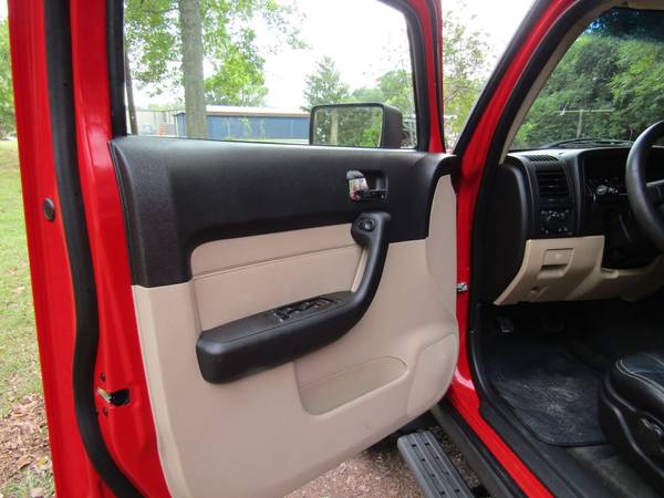 2006 *HUMMER* *H3* *4dr 4WD SUV* RED for sale in Garden City, NM – photo 9