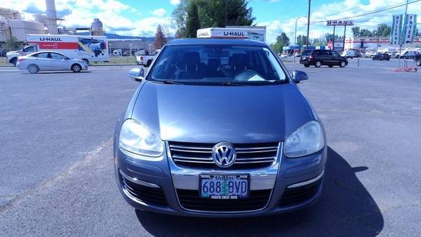2005 Volkswagen Jetta - - by dealer - vehicle for sale in Medford, OR – photo 6