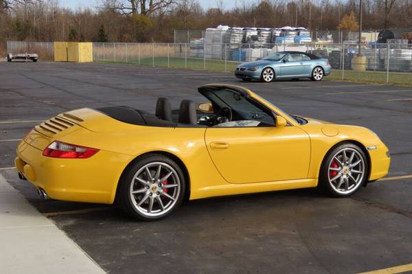Carrera 2S Sport Chrono Yellow Belts Full Leather Bose Low Miles... for sale in Flushing, MI – photo 3