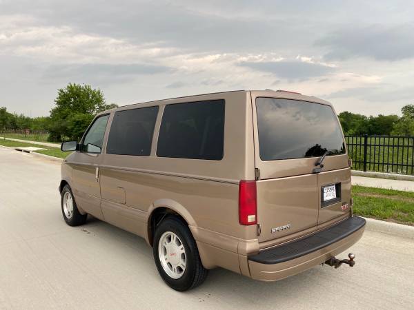 2004 GMC Safari Van Chevy Astro! Low 124k miles! Clean title! - cars for sale in Fort Worth, TX – photo 6