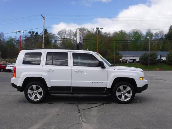 2015 Jeep Patriot 4WD 4dr Latitude - cars & trucks - by dealer -... for sale in Auburn, ME – photo 6