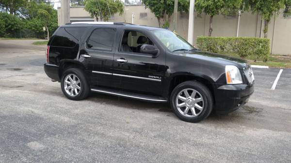 2013 GMC YUKON DENALI***SALE***BAD CREDIT APPROVED + LOW PAYMENTS!!!!! for sale in HALLANDALE BEACH, FL – photo 9