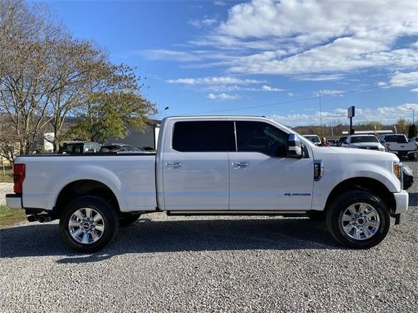 2017 Ford F-250SD Platinum **Chillicothe Truck Southern Ohio's Only... for sale in Chillicothe, WV – photo 4