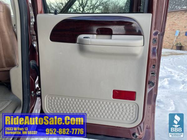 2006 Ford F250 F-250 King Ranch Crew cab 4x4 gas 5 4 V8 leather NICE for sale in Burnsville, MN – photo 15
