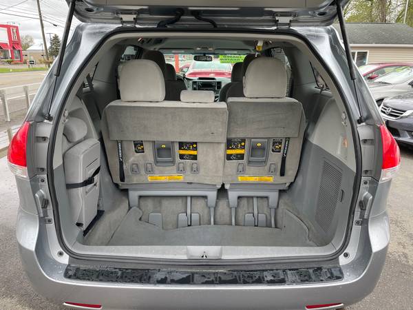 2013 TOYTOA SIENNA LE VERY VERY CLEAN - - by for sale in Owego, NY – photo 12