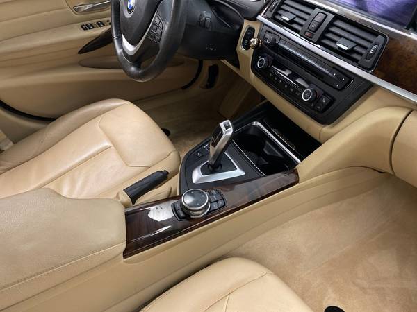 2014 BMW 3 Series 335i Sedan 4D sedan Brown - FINANCE ONLINE - cars... for sale in Chicago, IL – photo 22
