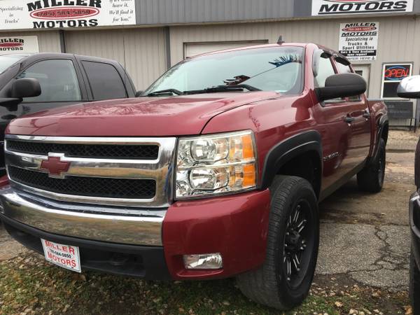 2007 Chevrolet Silverado 1500 LT Crew Cab 4WD - - by for sale in Rossville, KS – photo 2