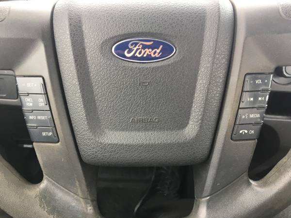 2013 Ford F-150 Reg Cab V8 4X4 - - by dealer for sale in Wisconsin Rapids, WI – photo 12