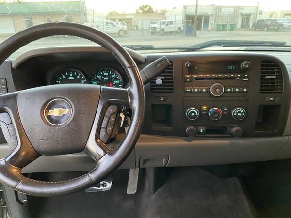 2012 Chevrolet Silverado 1500 Crew Ca - cars & trucks - by dealer -... for sale in Metairie, LA – photo 17