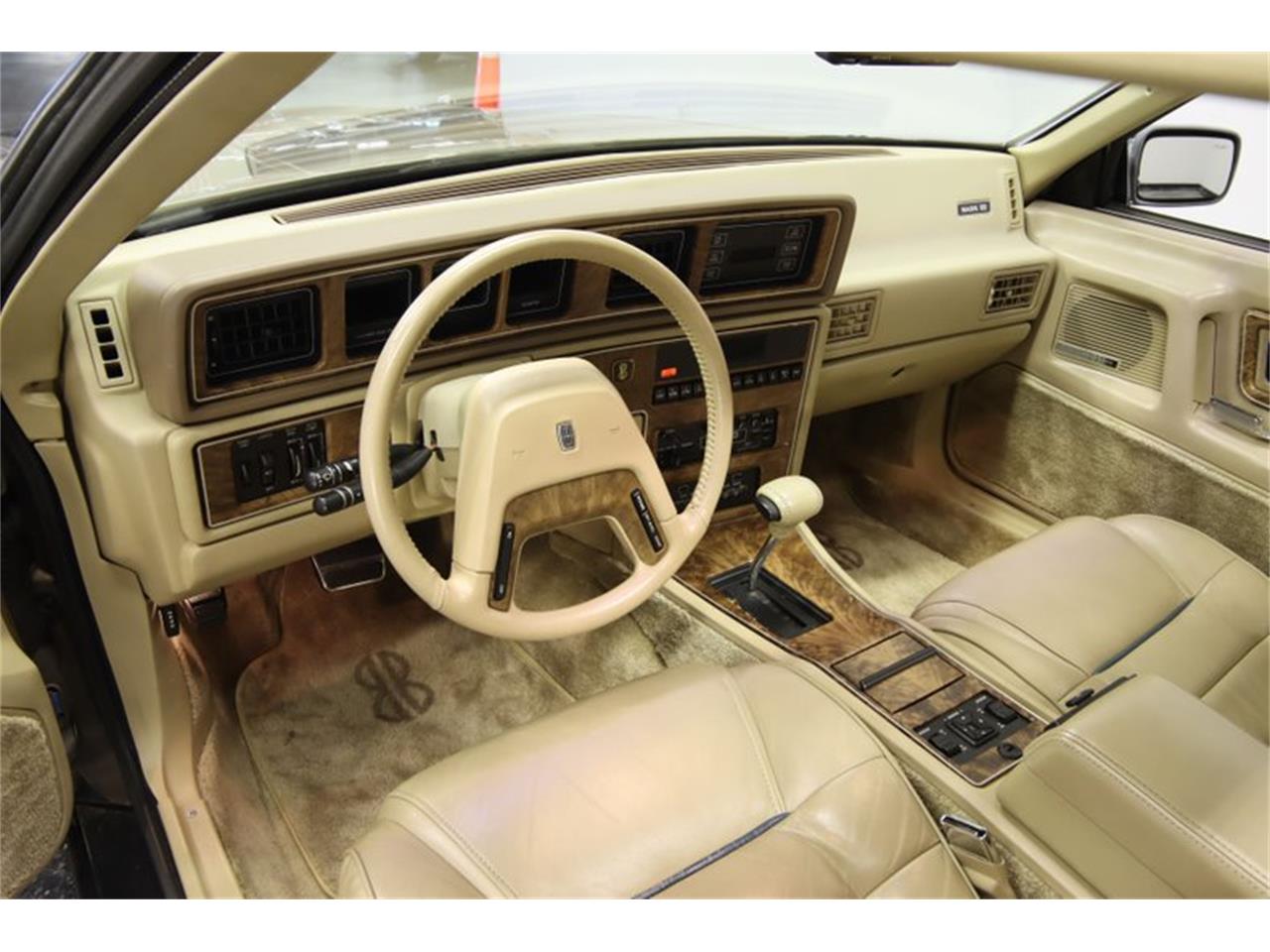 1986 Lincoln Mark V for sale in Lutz, FL – photo 43