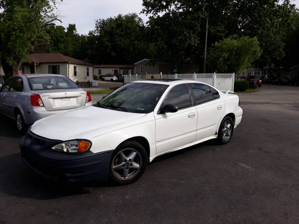 2004 Pontiac Grand AM - cars & trucks - by dealer - vehicle... for sale in Bloomington, IN – photo 9